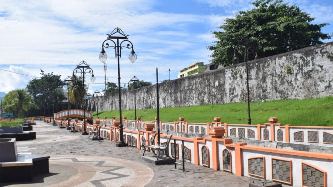 Benteng Oranje  Ternate, Maluku