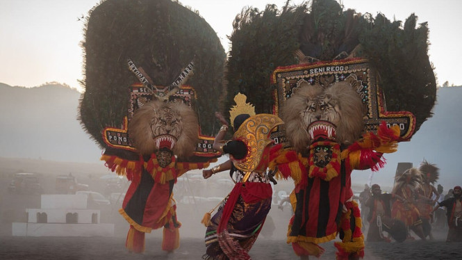 Pertunjukan Reog Ponorogo dalam acara Eksotika Bromo