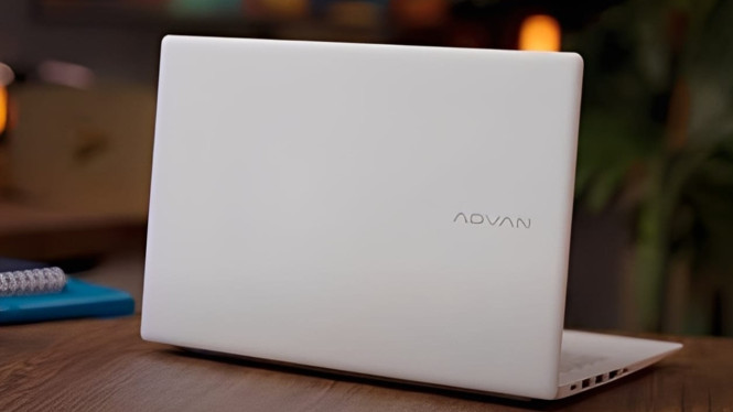 Tampilan Laptop Advan Soulmate X