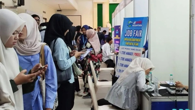 Angkatan kerja mengalami kenaikan tetapi didominasi lulusan SD