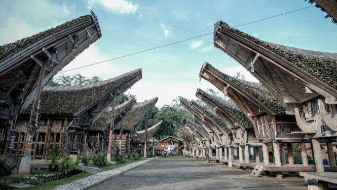 Pesona Desa Kete Kesu di Toraja