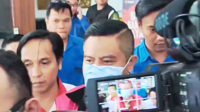 Salah satu anggota DPRD NTB inisial IJU di tahan