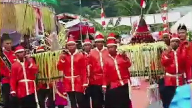 Pelaksanaan Tulude di Kota Bitung, Sulawesi Utara Berlangsung Khidmat