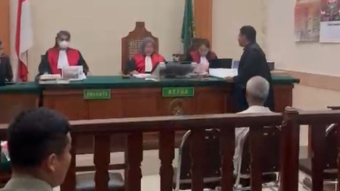 Pengacara Muhammad Husein Mengamuk di Ruang Sidang