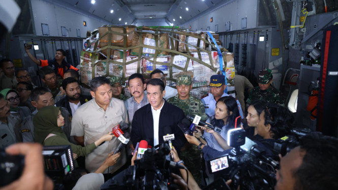 Kementan Lepas Bantuan Pangan untuk Korban Banjir Sumatera