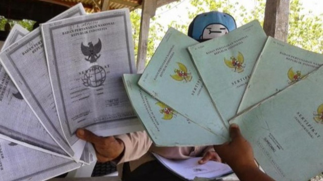 Ilustrasi sertipikat hak milik tanah