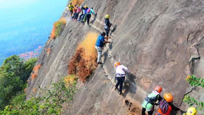 Pesona Purwakarta dari Ketinggian