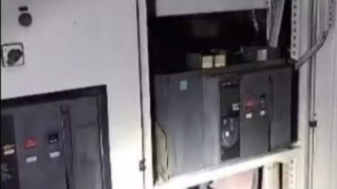 Ledakan Terdengar dari Ruang Genset