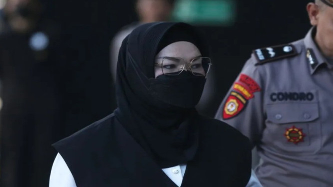 Bupati Sukoharjo Etik Suryani Ditetapkan Tersangka KPK
