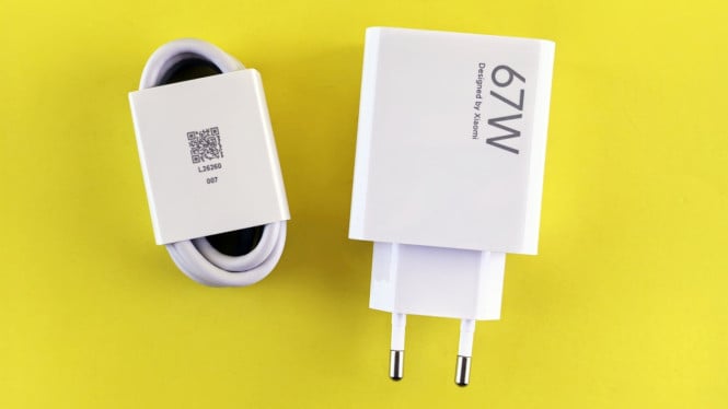 Ilustrasi charger HP
