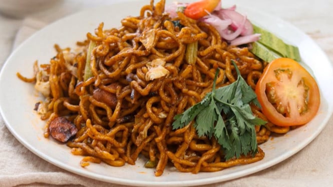 Nasi Goreng Gila,  Kuliner Lezat Yang Merakyat