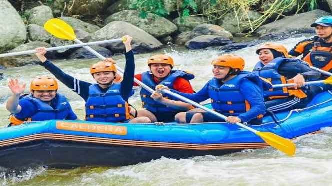 Arung Jeram Citarik, Petualangan yang Mengasah Kerja Sama Tim