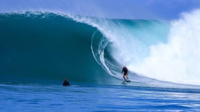 Membaca Ombak Mentawai: Perpaduan Sains dan Petualangan