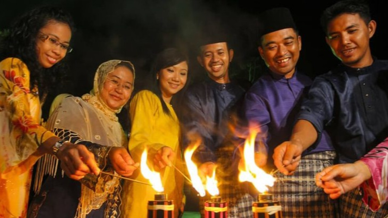 Foto Dari Padusan Hingga Petasan, Ini 5 Tradisi Lebaran Khas Nusantara