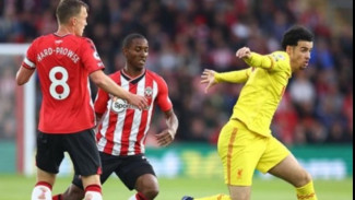 Tampil Beringas, Liverpool Tumbangkan Southampton dengan Skor 2-1