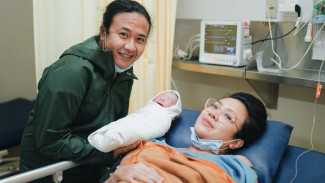 Dea Ananda Melahirkan Putri Pertama Penuh Haru dan Bahagia