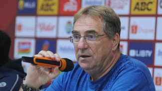 Terhenti di Perempat Final, Robert: Persib Bisa Fokus ke Liga 1