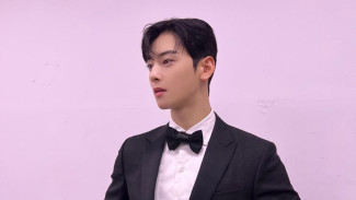 Cha Eun Woo Siap Pulang Korea Bawa Oleh-oleh Khas Indonesia