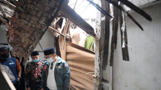 Ridwan Kamil Recovery Rumah 'Dermawan Musala' yang Nyaris Roboh