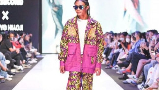 Bonge Jadi Model Catwalk JF3 Bikin Kagum Netizen: Stay Humble