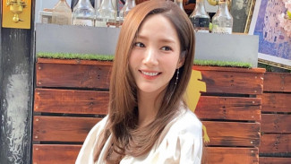 Park Min Young Pacaran dengan Kang Jong Hyun CEO Kaya Raya