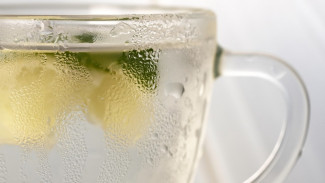 Benarkah Keseringan Minum Soda Bikin Susah Punya Anak?