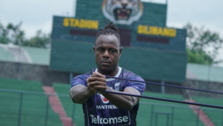 Victor Igbonefo Berharap Kompetisi Segera Bergulir