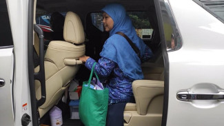 Ketika Mobil Alphard Dedi Mulyadi Mendadak Jadi Angkot