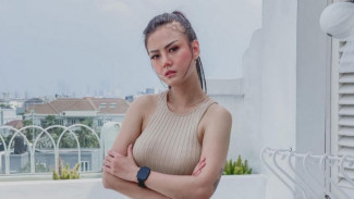 Viral Video 'Panas' Nita Gunawan di Atas Ranjang dengan Pria, Benarkah?