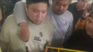 Ditangkap, Ini Tampang Pengemudi Mazda Berplat Polri yang Todong Pistol ke Sopir Taksi