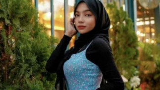 Lagi ! Oklin Fia Resmi Dilaporkan Umi Pipik dan Marissya Icha, Prihal Konten Makan Es Krim