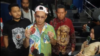 Ditanya Soal Ayah Kandung, Anak Verny Hasan Jawab Begini: Bapakku Densu…