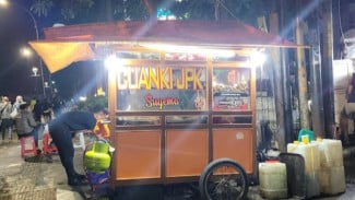 Viral Cuanki di Bandung 15 Tahun Bertahan di Trotoar Perintis Kemerdekaan