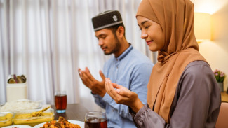 Muslim Wajib Tahu! Begini Cara Mudah Bayar Fidyah dan Qadha Puasa yang Benar