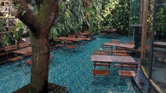 Coba Sensasi Unik! Makan Sambil Rendam Kaki di Kafe Bandung Ini Bikin Ketagihan