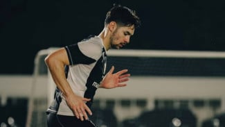 Sandy Walsh Siap Debut di ACL Two, Dua Bek Utama Terancam Absen