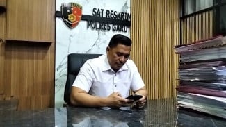 Polisi Ungkap Motif Wanita Berhijab Hunus Golok di Garut, Dipicu Korban Melirik Kekasih Pelaku