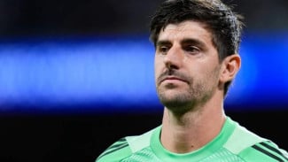 Courtois Mendadak Absen Jelang El Clasico, Real Madrid Panik?