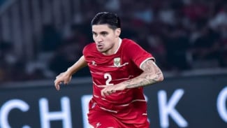 Rapor Kevin Diks di Bundesliga Oktober 2026, Merah Atau Biru?