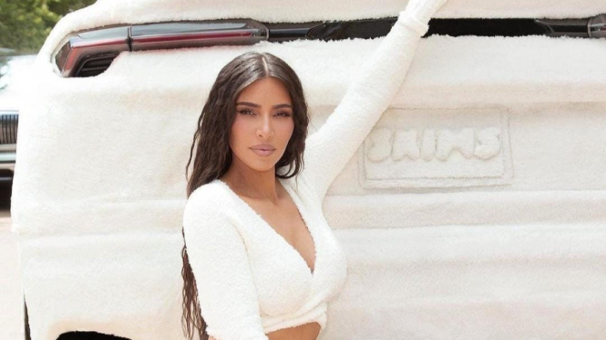 Kim Kardashian tengah diterpa isu miring akibat video pornografi