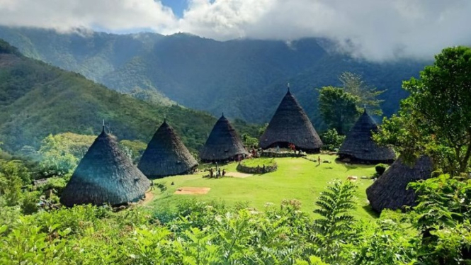 Desa adat Wae Rebo di Manggarai NTT