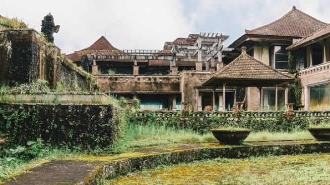 Wisata horor Ghost Palace Hotel Bali