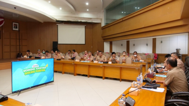 Rapat evaluasi Bapenda Jabar