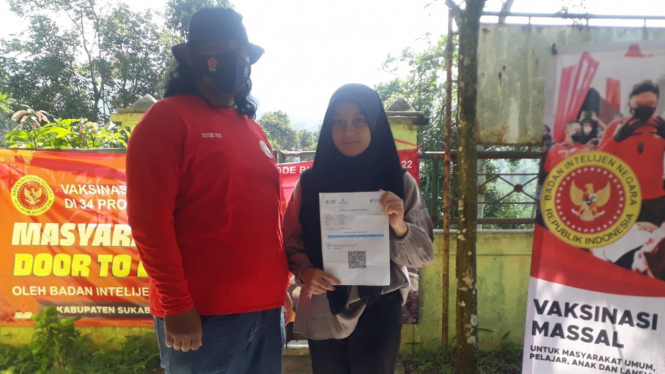 Vaksinasi door to door BIN Daerah Jawa Barat
