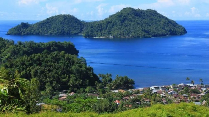 Pulai Sangihe, Sulawesi Utara