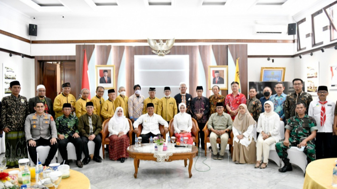 Wagub Uu bersama Tokoh Masyarakat Sukabumi