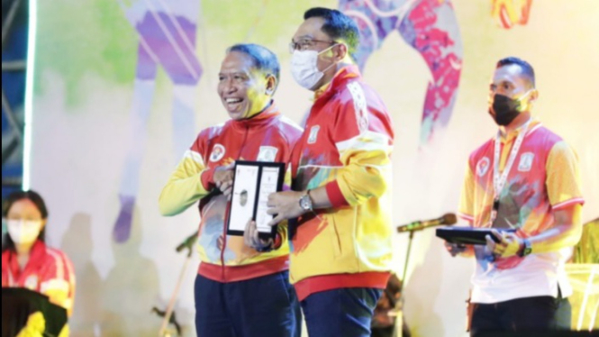 Gubernur Jawa Barat Ridwan Kamil Menteri Pemuda dan Olahraga