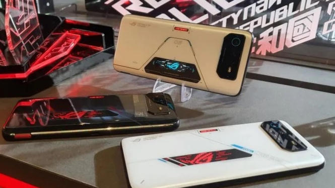 ROG Phone 6 Series