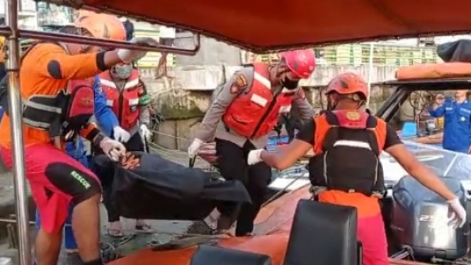 Siswa pesantren ditemukan tidak bernyawa di Sungai Kapuas Pontianak