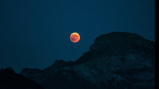 Ilustrasi Gerhana Bulan